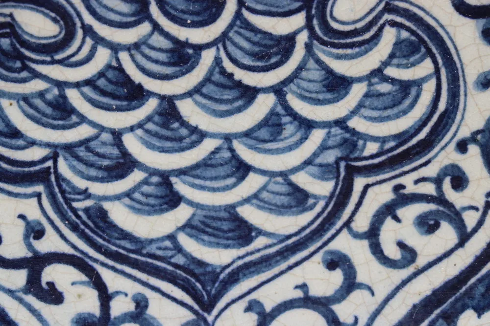 Antique Chinese Blue and White Porcelain Charger Plate Yuan Dynasty, view 3
