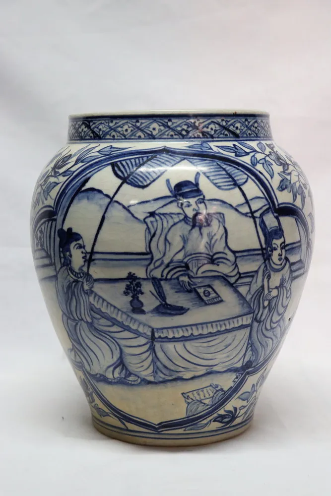 Early Ming Chinese Antique Blue and White Porcelain Jar with Characters